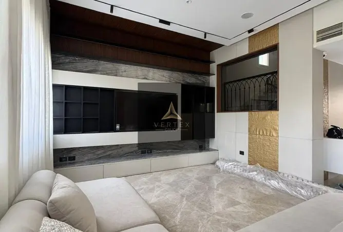 117007627 - Property Image 2