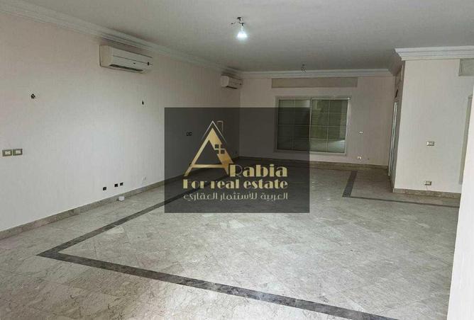 8721598 - Property Image 2