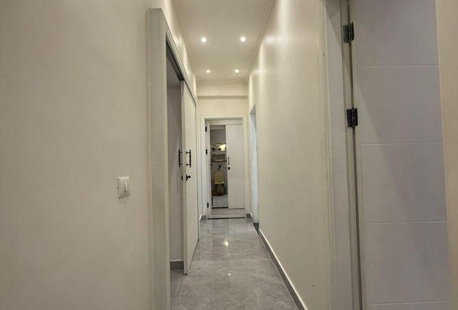83670653 - Property Image 3