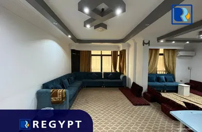 Apartment - 3 Bedrooms - 2 Bathrooms for rent in Abou Al Feda St. - Zamalek - Cairo