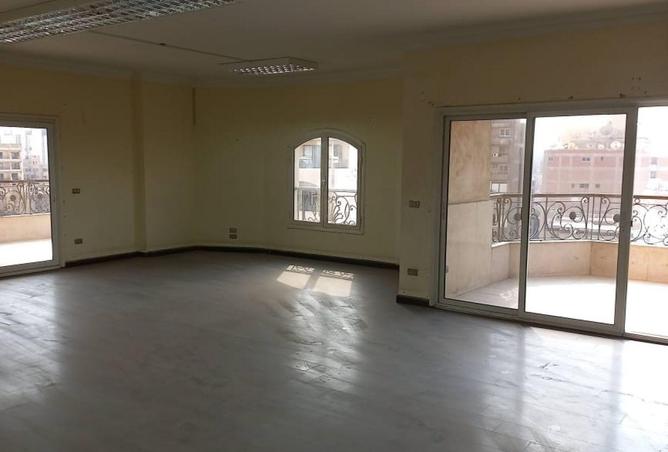 52724302 - صورة العقار 3