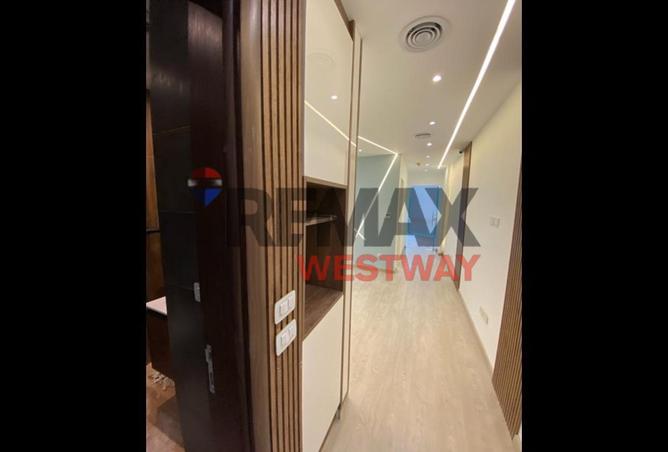 60711853 - صورة العقار 2