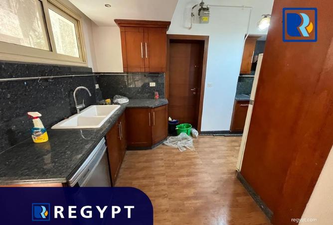 98003169 - Property Image 3