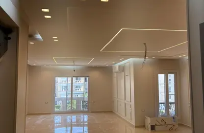 iVilla - 5 Bedrooms - 4 Bathrooms for rent in Mountain View Hyde Park - 5th Settlement Compounds - The 5th Settlement - New Cairo City - Cairo