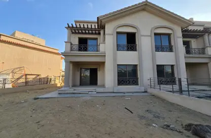 فيلا - 3 غرف نوم - 3 حمامات للبيع في پريڤادو - مدينتي - القاهرة