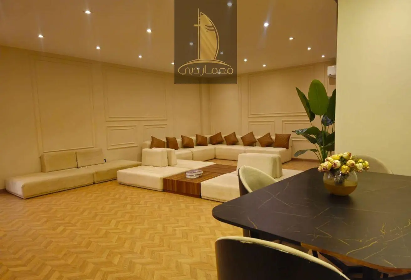 102914054 - Property Main Image
