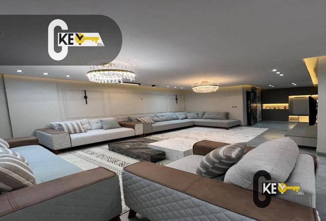 65153809 - Property Image 3