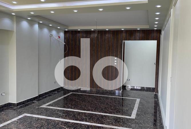 97718247 - Property Image 2