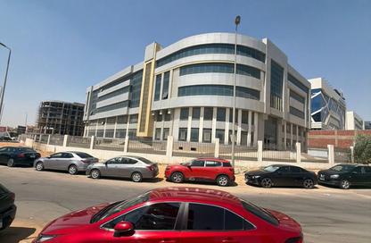 عيادة - استوديو - 1 حمام للبيع في ليك فيو - كمبوندات التجمع الخامس - التجمع الخامس - مدينة القاهرة الجديدة - القاهرة