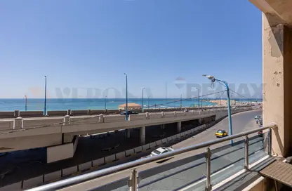 Apartment - 4 Bedrooms - 4 Bathrooms for sale in Mohammad Ngeeb Street - Sidi Beshr - Hay Awal El Montazah - Alexandria