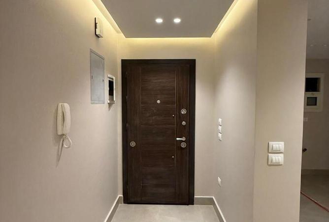 70375289 - صورة العقار 2