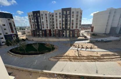 Apartment - 3 Bedrooms - 2 Bathrooms for sale in Alex West - Alexandria Compounds - Alexandria