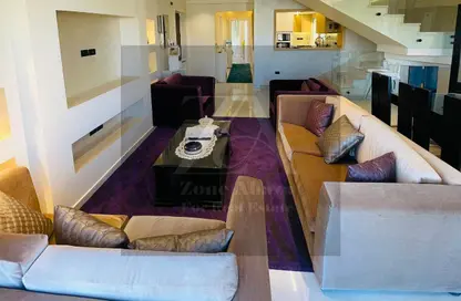 Penthouse - 3 Bedrooms - 3 Bathrooms for rent in Stone Residence - 5th Settlement Compounds - The 5th Settlement - New Cairo City - Cairo
