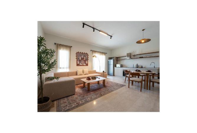 8602596 - Property Image 2