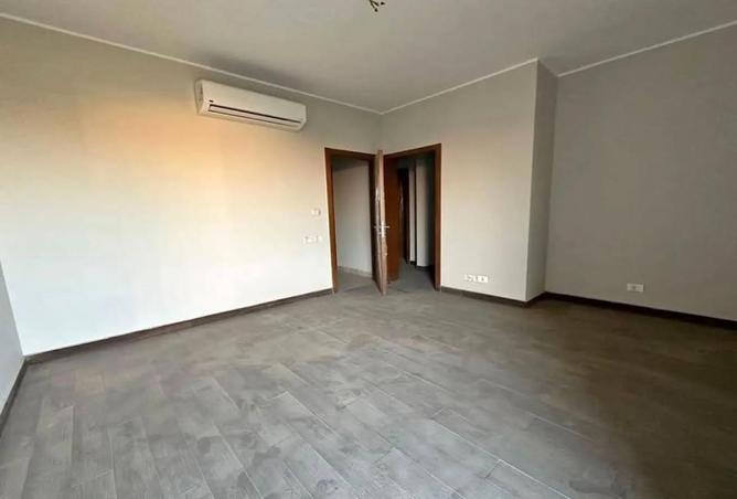 53722597 - Property Image 3