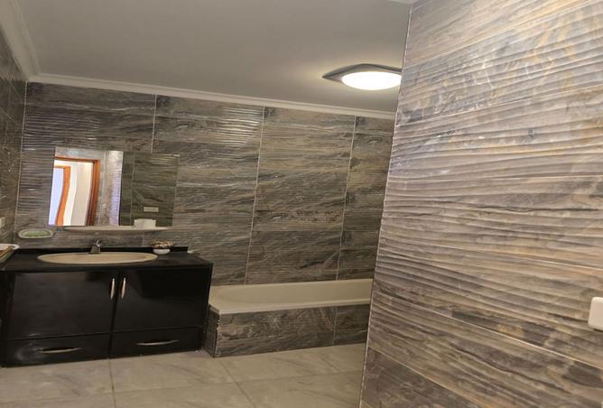 8528150 - Property Image 3