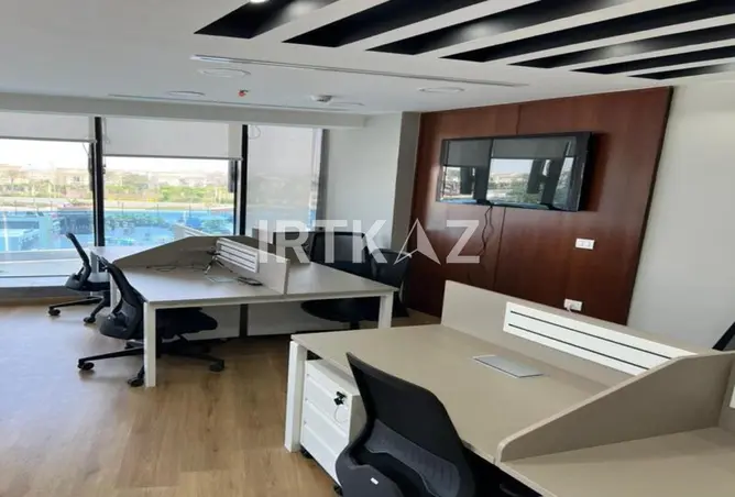 110753404 - Property Image 2