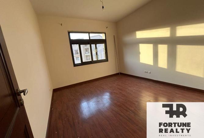 98817414 - Property Image 2