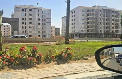 Apartment - 3 Bedrooms - 3 Bathrooms for sale in Swan Lake Residence - 5th Settlement Compounds - The 5th Settlement - New Cairo City - Cairo