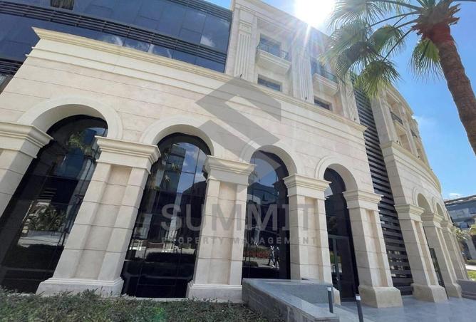 8419001 - Property Image 3