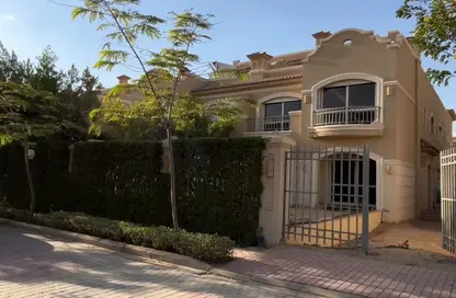 فيلا - 4 غرف نوم - 4 حمامات للبيع في الباتيو برايم - الباتيو - كمبوندات الشروق - مدينة الشروق - القاهرة