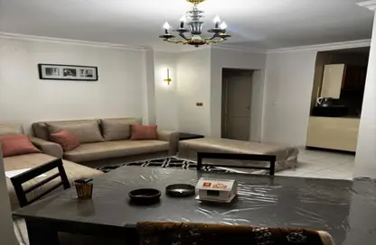 شقة - 2 غرف نوم - 1 حمام للبيع في شارع ام كلثوم - الرحاب المرحلة الثالثة - الرحاب - مدينة القاهرة الجديدة - القاهرة