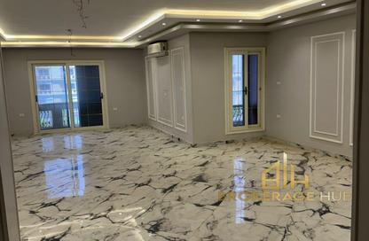iVilla - 4 Bedrooms - 4 Bathrooms for rent in Mountain View Hyde Park - 5th Settlement Compounds - The 5th Settlement - New Cairo City - Cairo