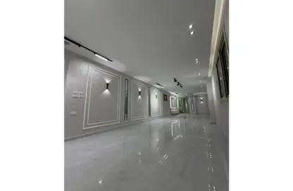 Apartment - 3 Bedrooms - 2 Bathrooms for sale in Gate 4 - Mena - Hadayek El Ahram - Giza