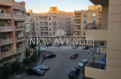 Apartment - 3 Bedrooms - 2 Bathrooms for sale in El Banafseg Apartment Buildings - El Banafseg - New Cairo City - Cairo