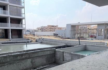 Apartment - 2 Bedrooms - 2 Bathrooms for sale in Lake View Residence 2 - 5th Settlement Compounds - The 5th Settlement - New Cairo City - Cairo