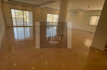 Villa - 4 - 5 for rent in Uptown Cairo Road - Al Abageyah - El Khalifa - Cairo