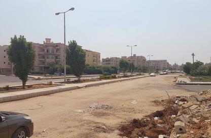 شقة - 3 غرف نوم - 2 حمامات للبيع في المجاورة الرابعة - المنطقة الخامسة - مدينة الشروق - القاهرة