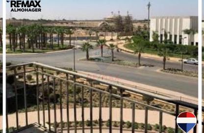 شقة - 2 غرف نوم - 3 حمامات للبيع في ذا كورت ياردز - كمبوندات الشيخ زايد - الشيخ زايد - الجيزة