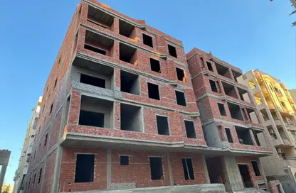 Apartment - 3 Bedrooms - 1 Bathroom for sale in Al Hadaba Al Wosta - Mokattam - Cairo