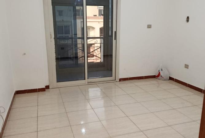 8600334 - Property Image 3