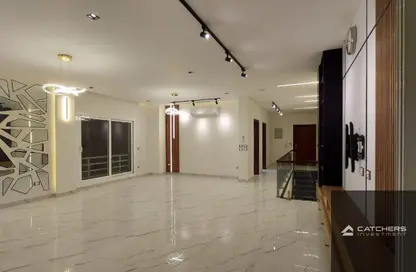 Duplex - 4 Bedrooms - 3 Bathrooms for rent in Hyde Park - New Cairo City - Cairo