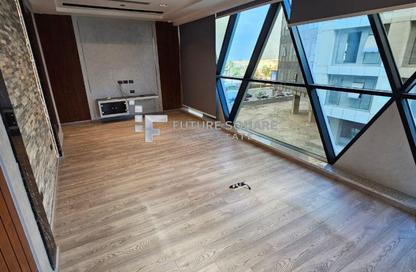 Office Space - Studio - 2 Bathrooms for rent in Trivium Square - North Teseen St. - The 5th Settlement - New Cairo City - Cairo