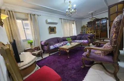 شقة - 3 غرف نوم - 1 حمام للايجار في طريق النصر - المنطقة السادسة - مدينة نصر - القاهرة شقة - 3 غرف نوم - 1 حمام للايجار في طريق النصر - المنطقة السادسة - مدينة نصر - القاهرة