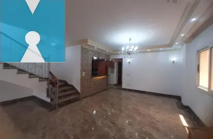 Penthouse - 4 Bedrooms - 3 Bathrooms for sale in Continental Gardens - 12th District - Sheikh Zayed City - Giza