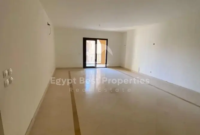 111888080 - Property Image 3