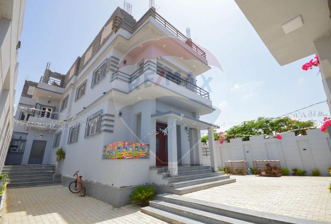 8478694 - Property Image 2