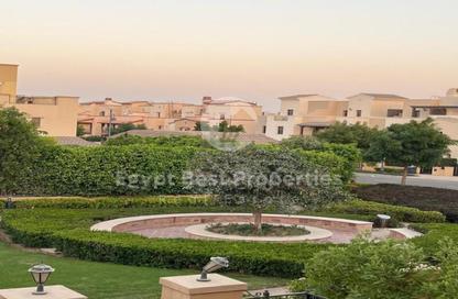 Townhouse - 3 Bedrooms - 3 Bathrooms for sale in Mivida - 5th Settlement Compounds - The 5th Settlement - New Cairo City - Cairo