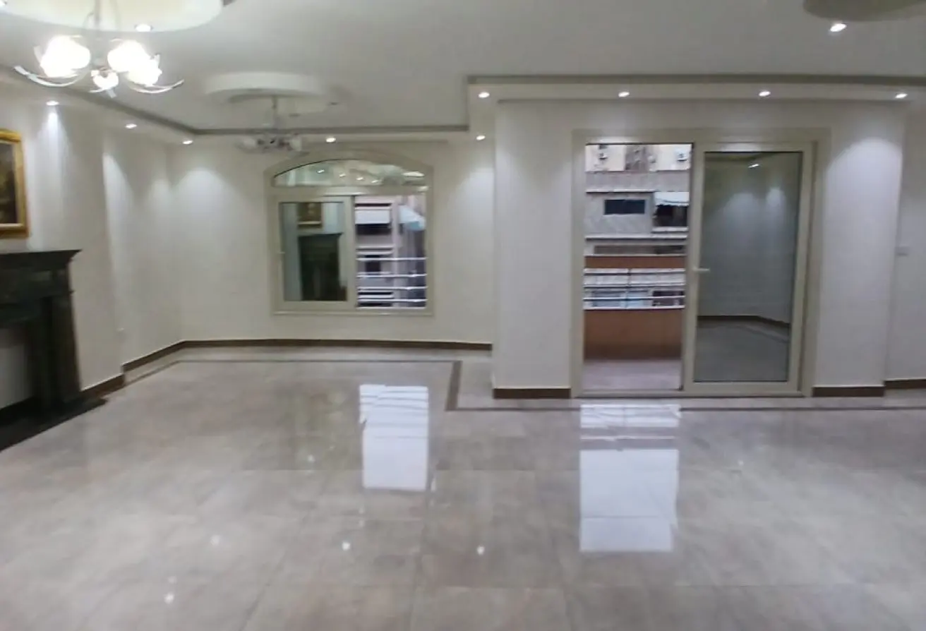 118305383 - Property Main Image