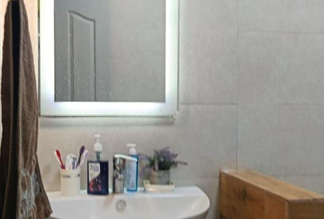 54246759 - Property Image 2