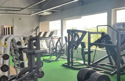 محل تجاري - استوديو - 3 حمامات للايجار في شارع التسعين الجنوبي - التجمع الخامس - مدينة القاهرة الجديدة - القاهرة