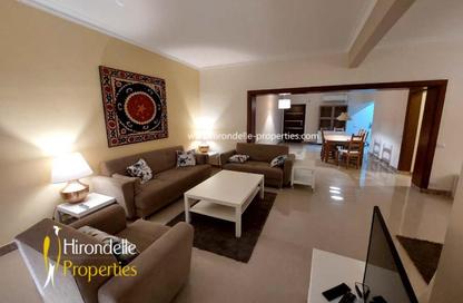 Apartment - 2 Bedrooms - 2 Bathrooms for rent in Street 10 - Maadi - Hay El Maadi - Cairo