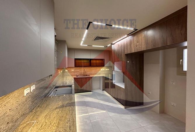 97133387 - Property Image 2