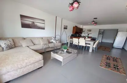 شاليه - 3 غرف نوم - 2 حمامات للبيع في أمواج - سيدي عبد الرحمن - الساحل الشمالي