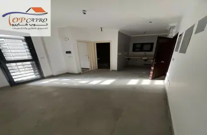 شقة - غرفة نوم - 1 حمام للايجار في مدينتي - القاهرة