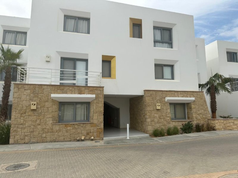 3BR Apartment |Prime Location | Swan Lake thumbnail